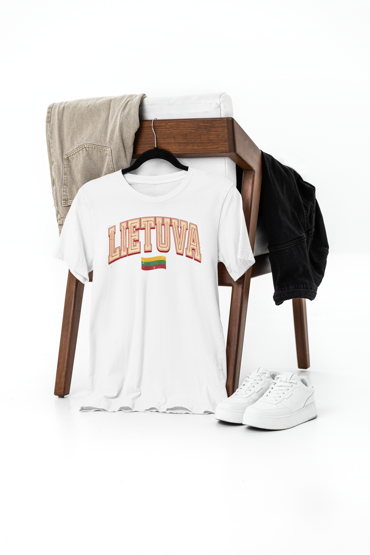 Balti unisex marškinėliai "Vintage stiliaus Lietuva užrašas"